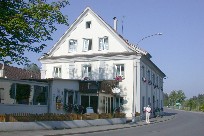 Tom (Paul) in front of Gasthof Lamm in Bregenz
